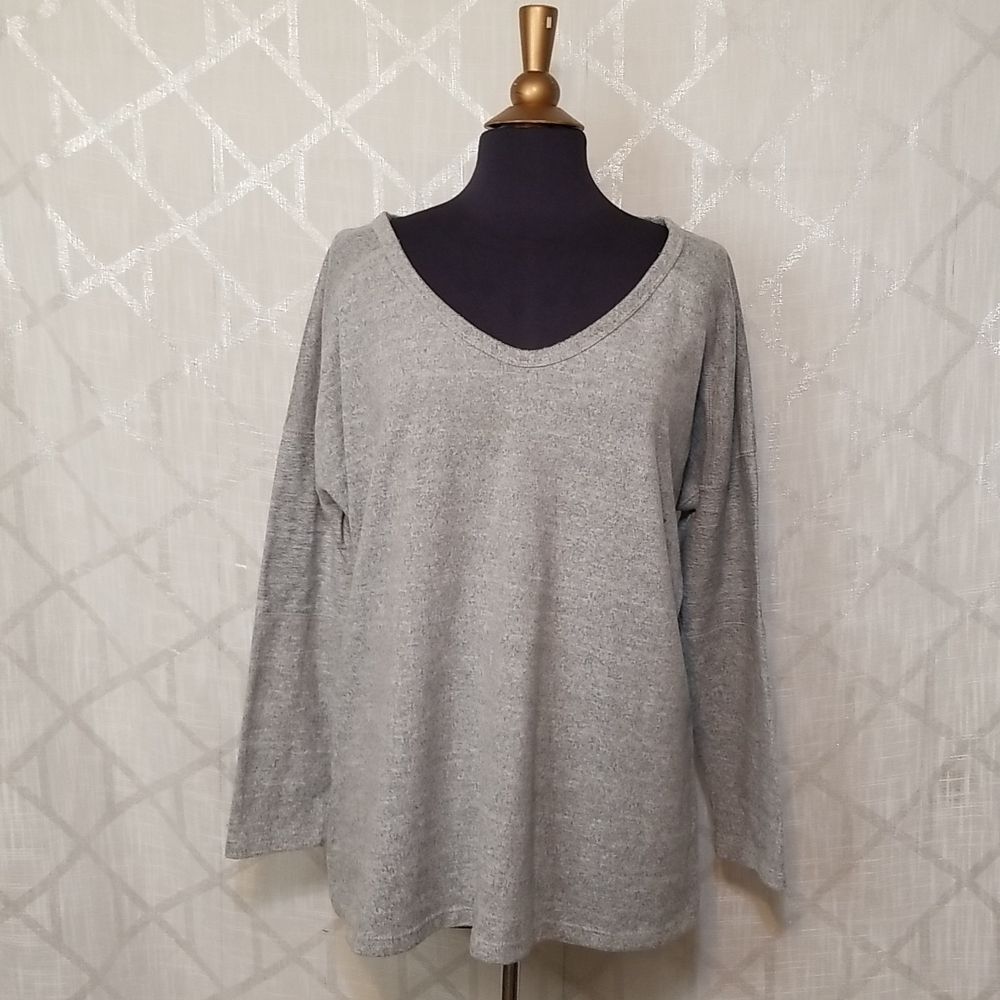 Balance Collection Top Womens Size 1X Plus Gray Long Sleeve Knit Casual